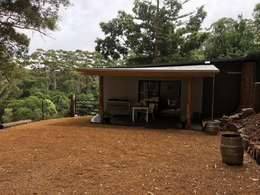 Avoca And Bush
